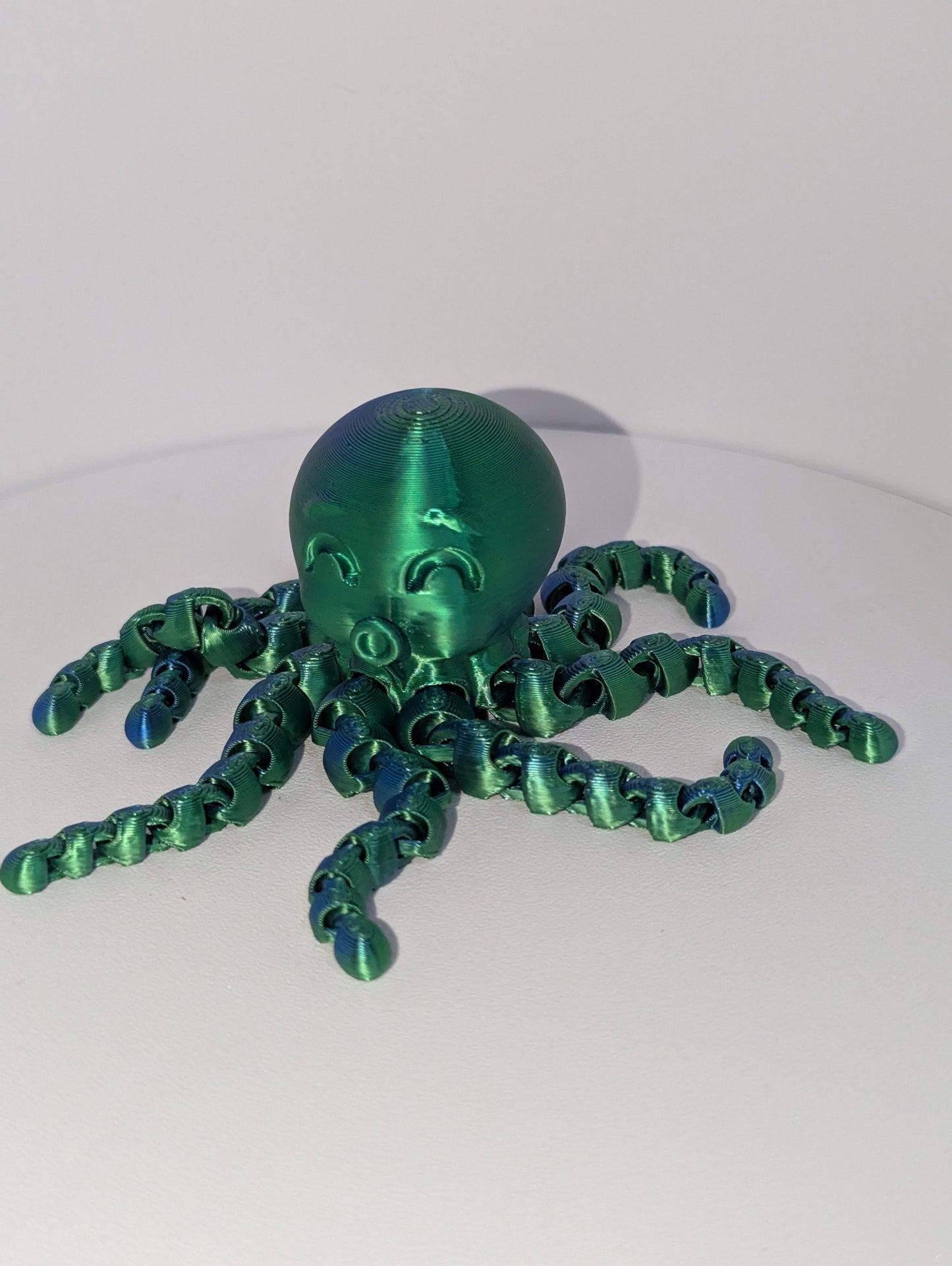 Front profile of the green octopus
