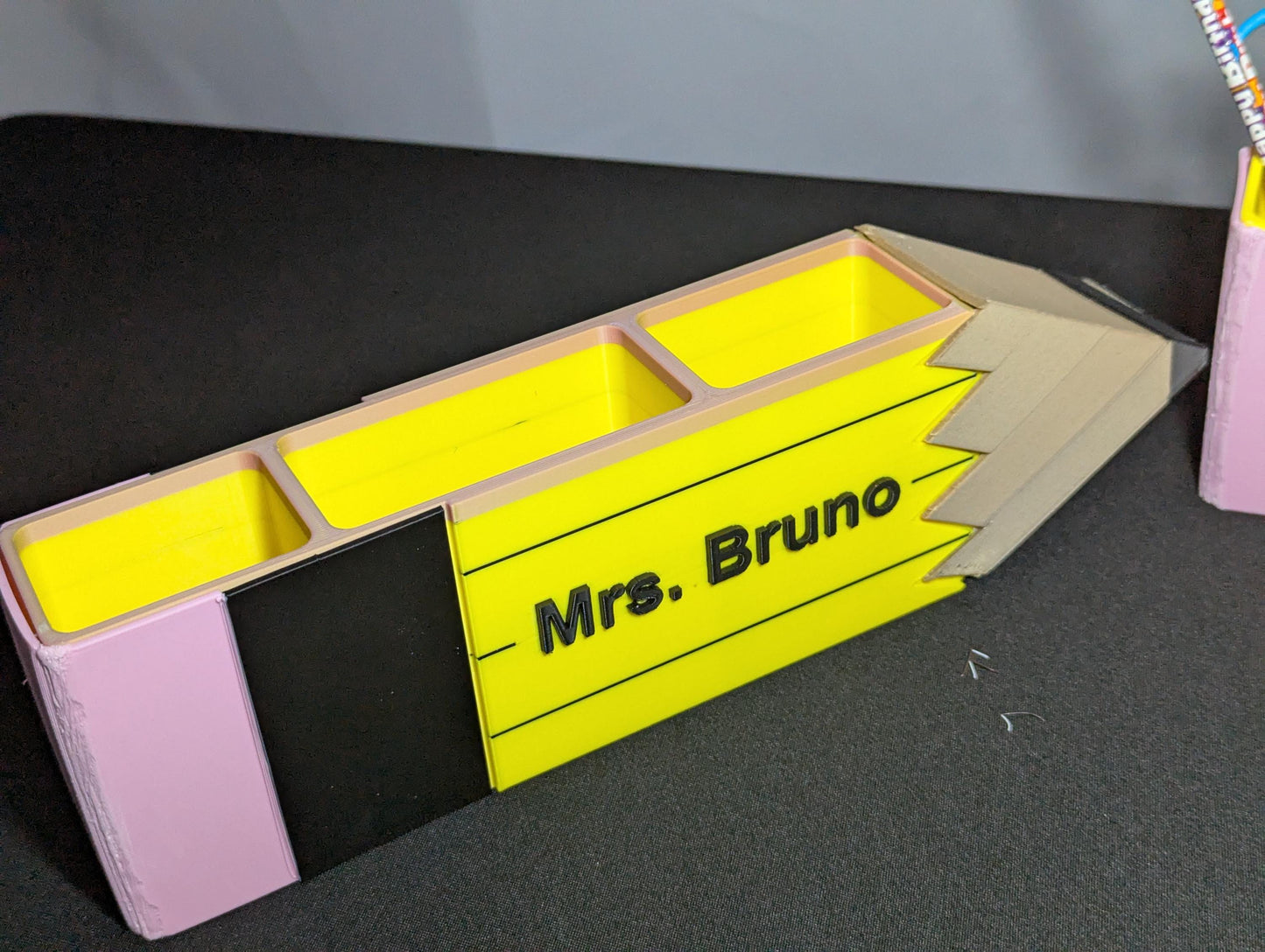 Personalized Pencil Teacher Gift | Desk Organizer & Pen Holder | Custom Name Classroom Decor | Back to School Teacher Appreciation