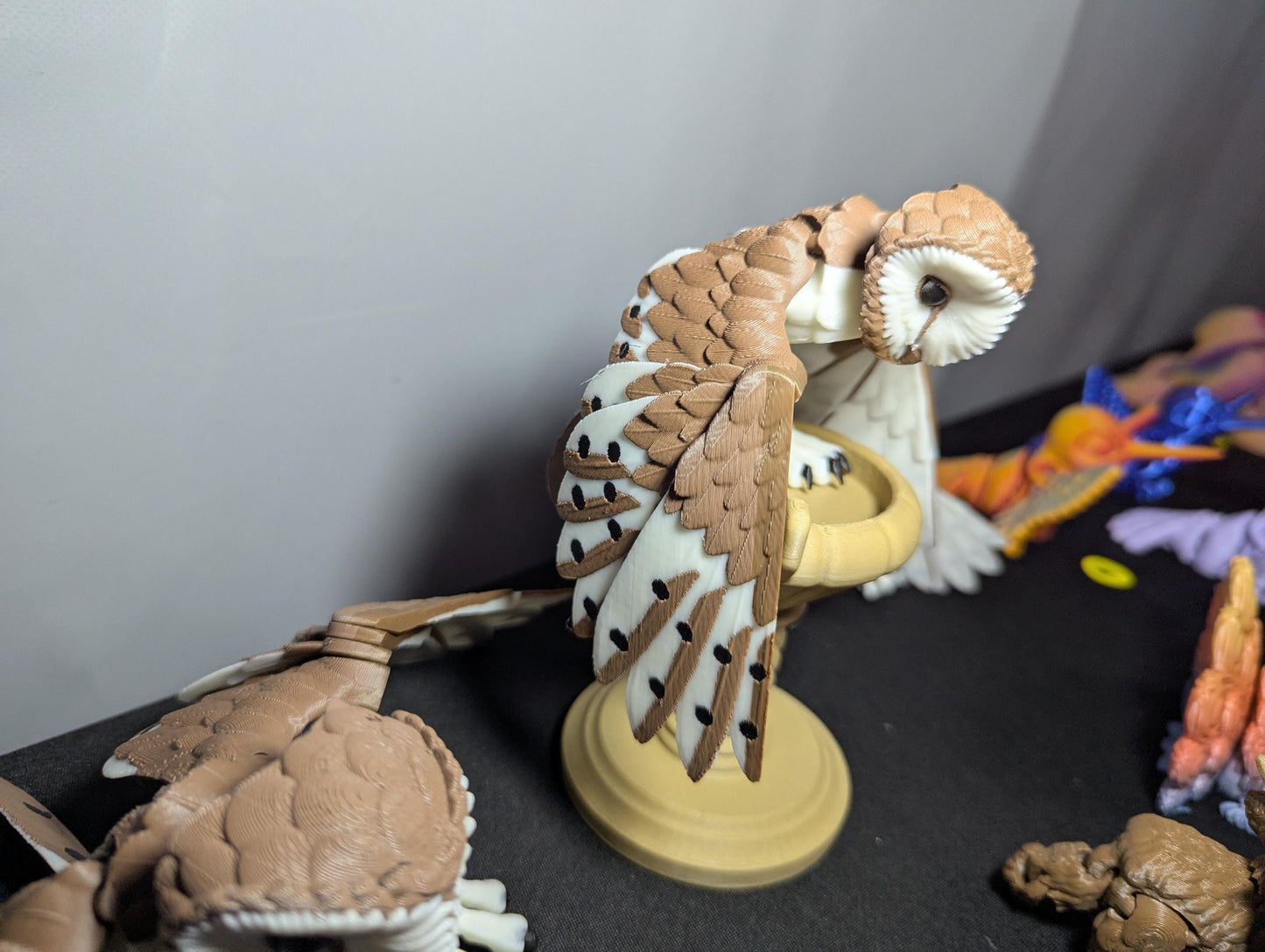 Articulated Barn Owl Figurine – Poseable Barn Owl with Movable Wings Poseable Owl Toy – Articulated Barn Owl 3D Print Collectible
