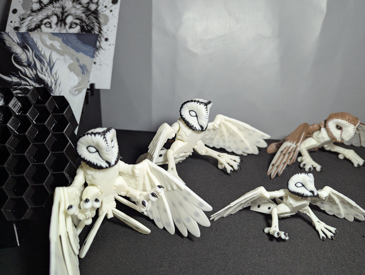 Articulated Barn Owl Figurine – Poseable Barn Owl with Movable Wings Poseable Owl Toy – Articulated Barn Owl 3D Print Collectible
