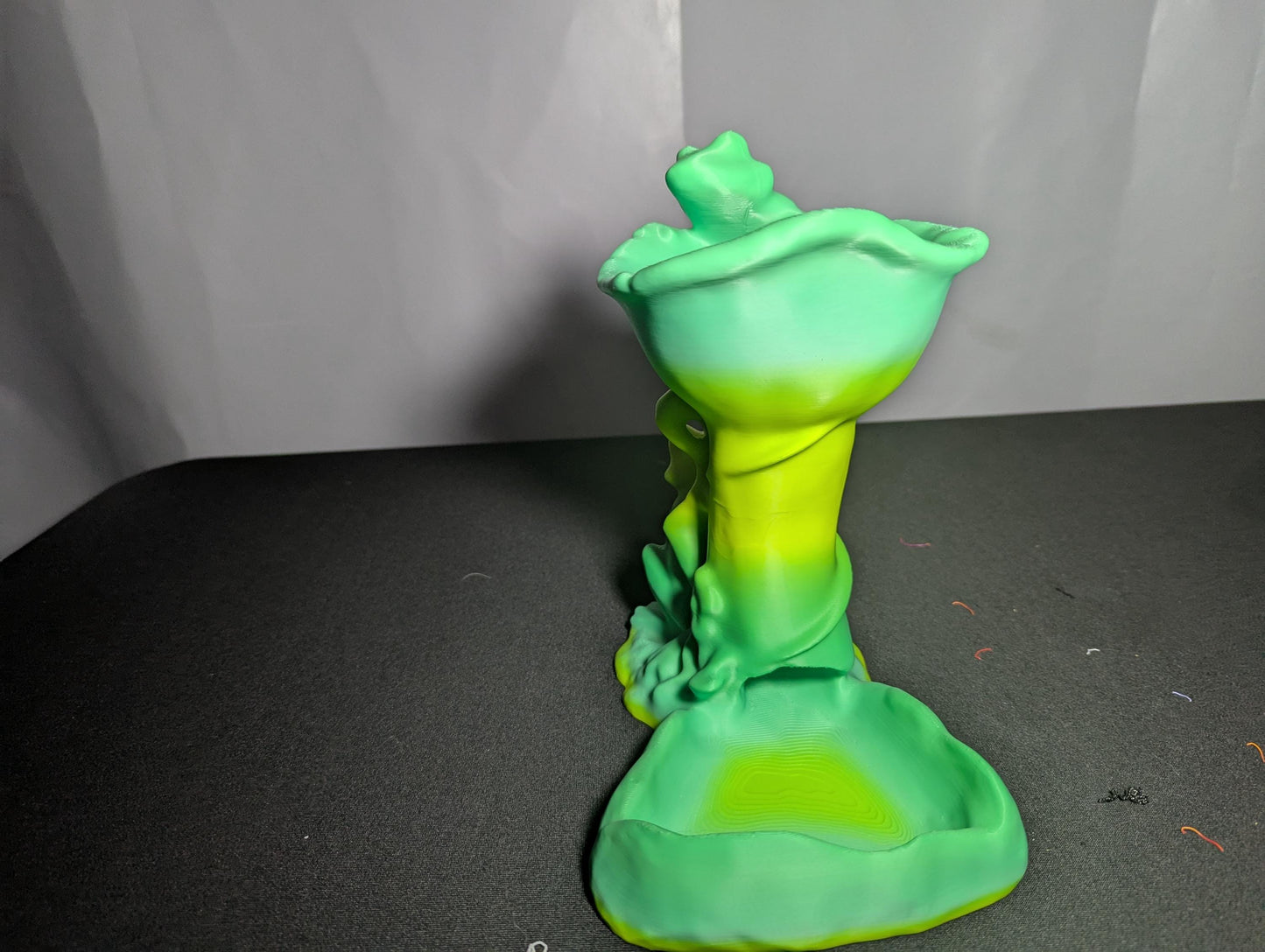 TTRPG Frog Dice Tower Whimsical 3D Printed DnD Dice Roller DnD, Pathfinder & RPG Druid Themed Dice Tower, Unique DM and player Dice Gift