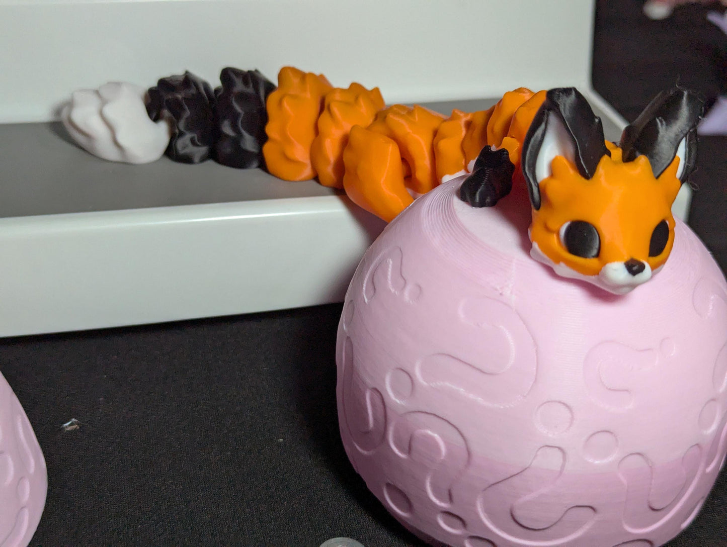 3D Printed Articulated Fox β Orange Black White Flexible Fidget Toy β Cute Fantasy Animal Desk Pet β Unique Gift for Fox Lovers & Collectors