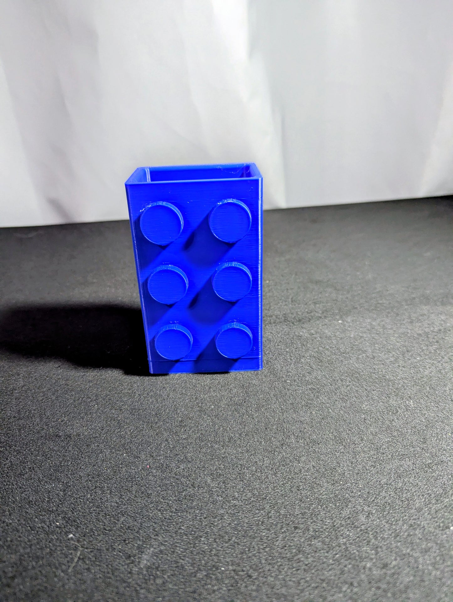 Brick-Inspired Pen Holder