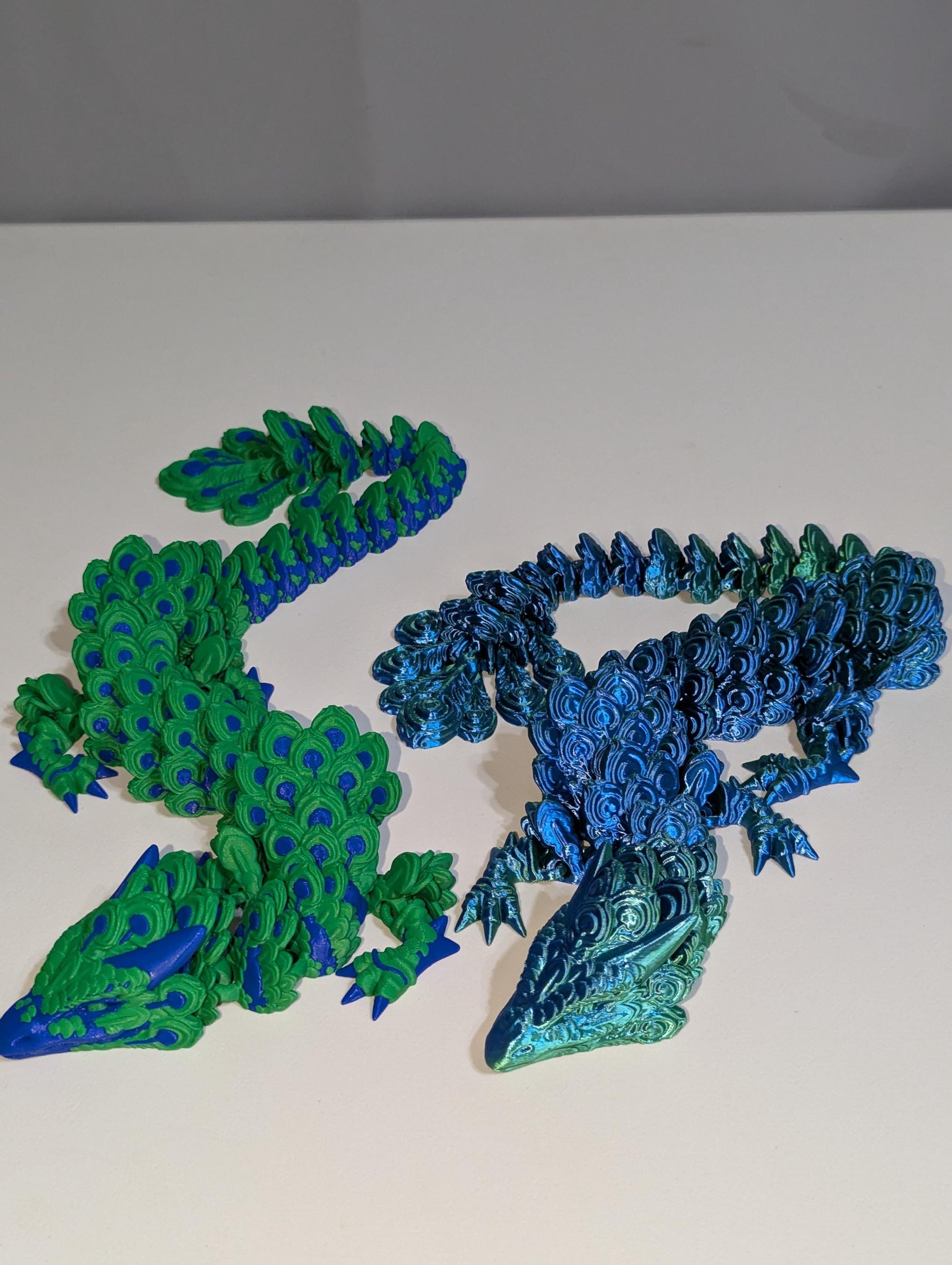 Peacock Dragon: 3D Printed Articulated Fidget Toy Articulated Peacock Dragon Pose-able Fidget Toy Anxiety Relief Figure Stress Relief