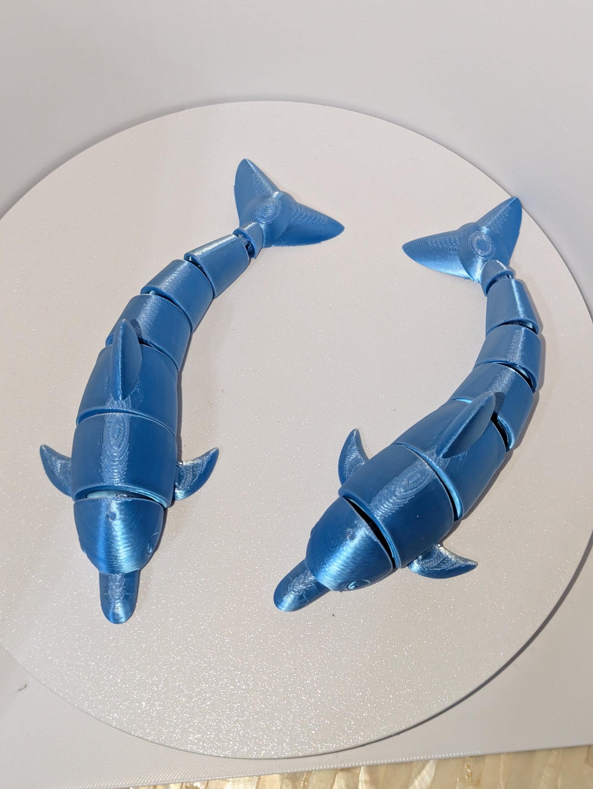 Articulated Dolphin Toy - 3D Printed Flexi Dolphin Fidget Gift - Ocean Animal Collectible. Anxiety relief toy . Fun for all ages