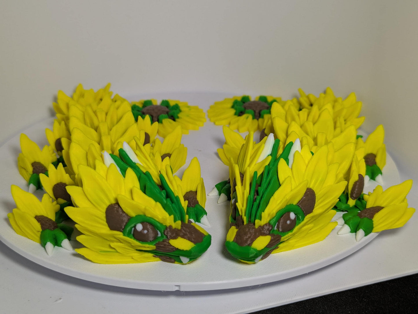 3D Printed Sunflower Dragon | Articulated Flower Dragon Figurine | Fidget Toy Fantasy Dragon | Articulated Dragon ADHD and Anxiety Relief
