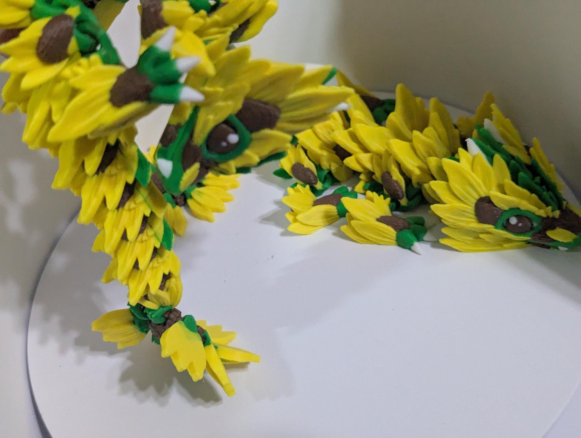 3D Printed Sunflower Dragon | Articulated Flower Dragon Figurine | Fidget Toy Fantasy Dragon | Articulated Dragon ADHD and Anxiety Relief