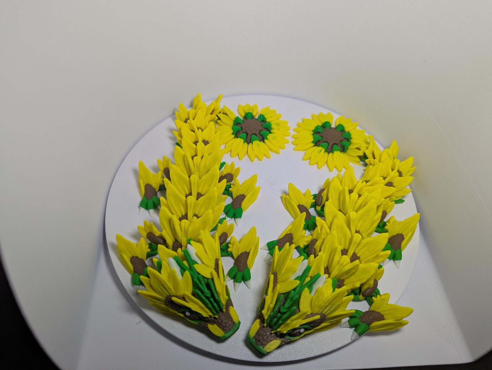 3D Printed Sunflower Dragon | Articulated Flower Dragon Figurine | Fidget Toy Fantasy Dragon | Articulated Dragon ADHD and Anxiety Relief
