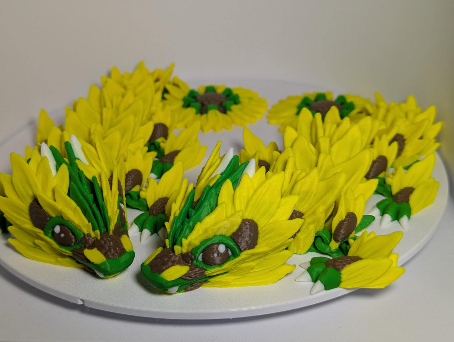 3D Printed Sunflower Dragon | Articulated Flower Dragon Figurine | Fidget Toy Fantasy Dragon | Articulated Dragon ADHD and Anxiety Relief