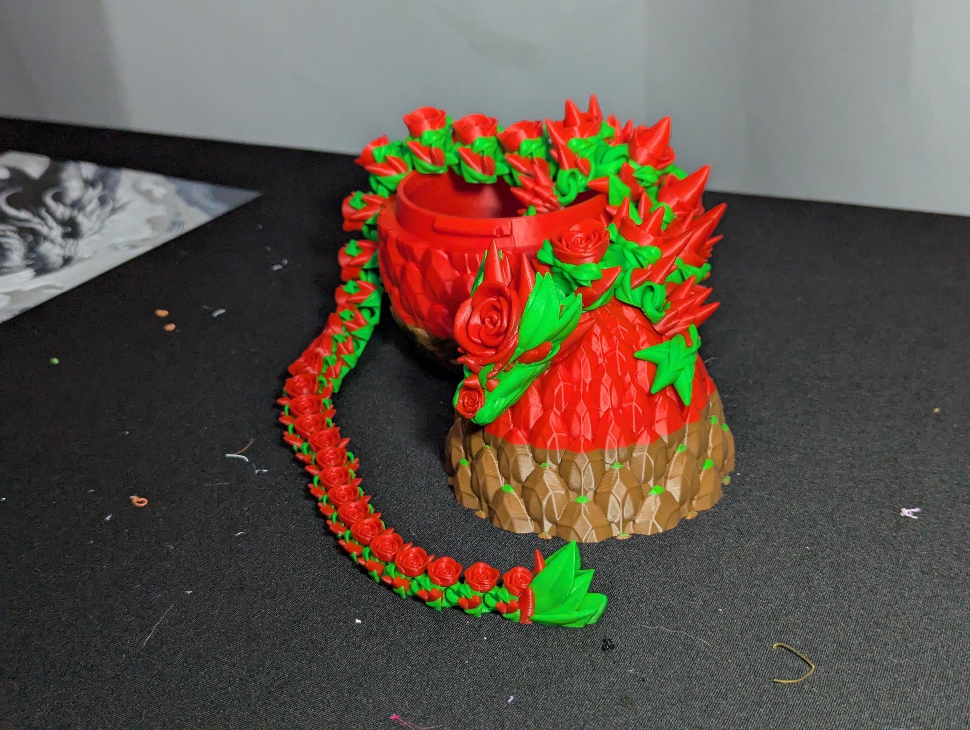 Articulated Rose Dragon 3D Printed Flower Dragon Multi-color Figure fantasy Rose Dragon Flexible Sensory Toy, Stress and Anxiety Relief