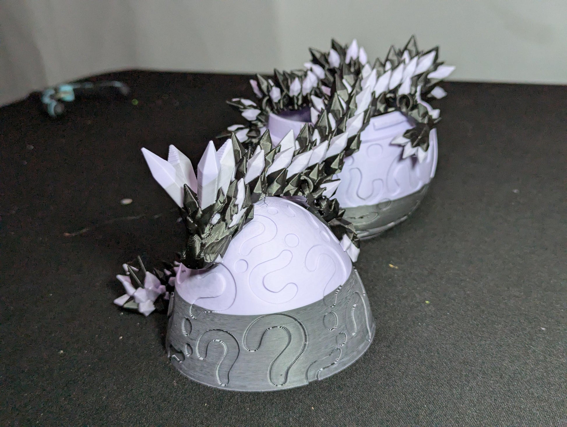 3D Printed Crystal Articulated Dragon, Dragon Egg, Dragon Toy Handmade Childrens Toys, Crystal Dragon with Dragon Egg Fidget Toy, Desk Decor