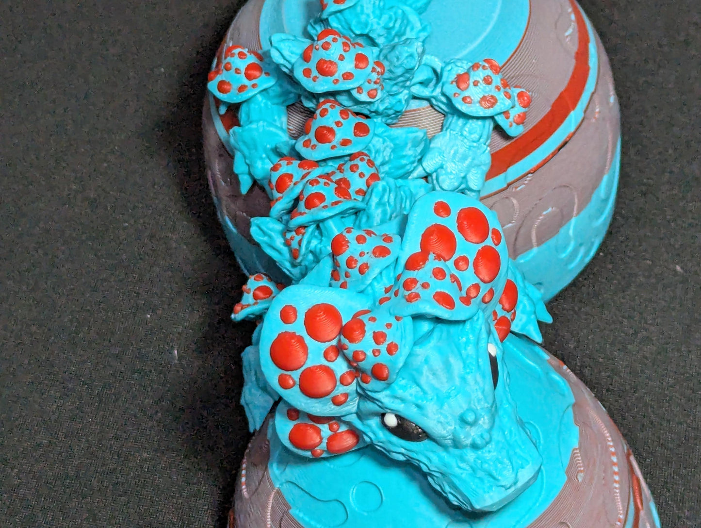 Articulated Mushroom Baby Dragon Mystical Dragon 3D Print Fantasy Poseable Figure Colorful, Fungi-Inspired Dragon Anxiety and Stress Relief