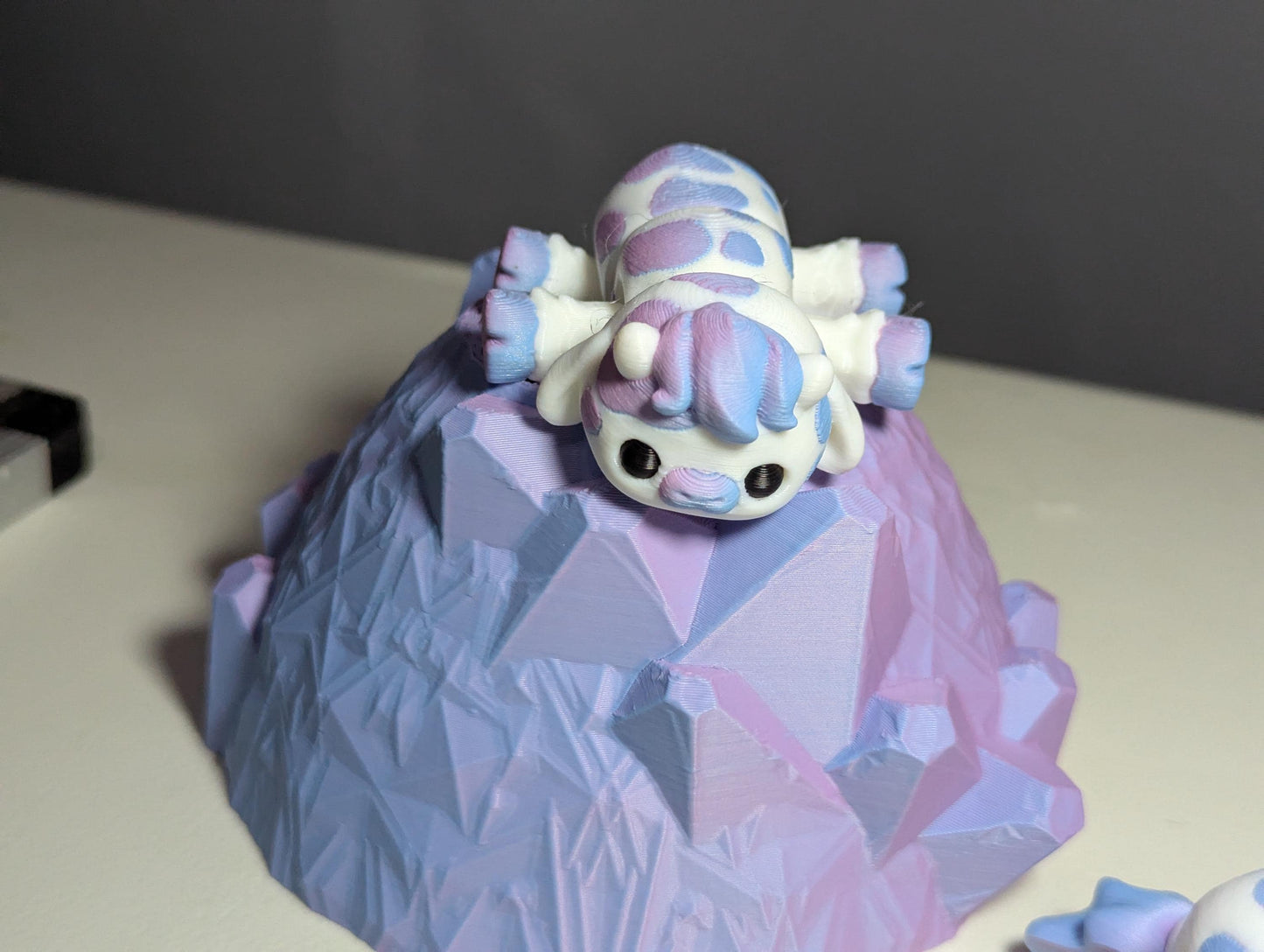 Articulated Baby Cow – 3D Printed Multicolor Lavender & White Cute Cow Figurine – Articulated Fidget Toy – Gift for Animal Lovers