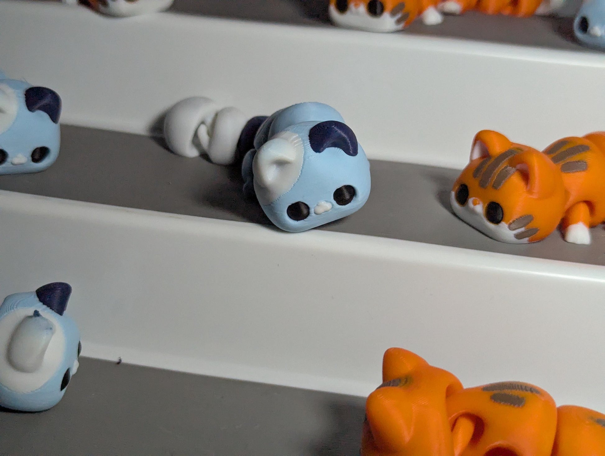 3D Printed Articulated Cat Fidget Toy – Cute Orange Tabby Desk Pet, Flexible Kitty Gift for Cat Lovers, Fun Animal Collectible Decor