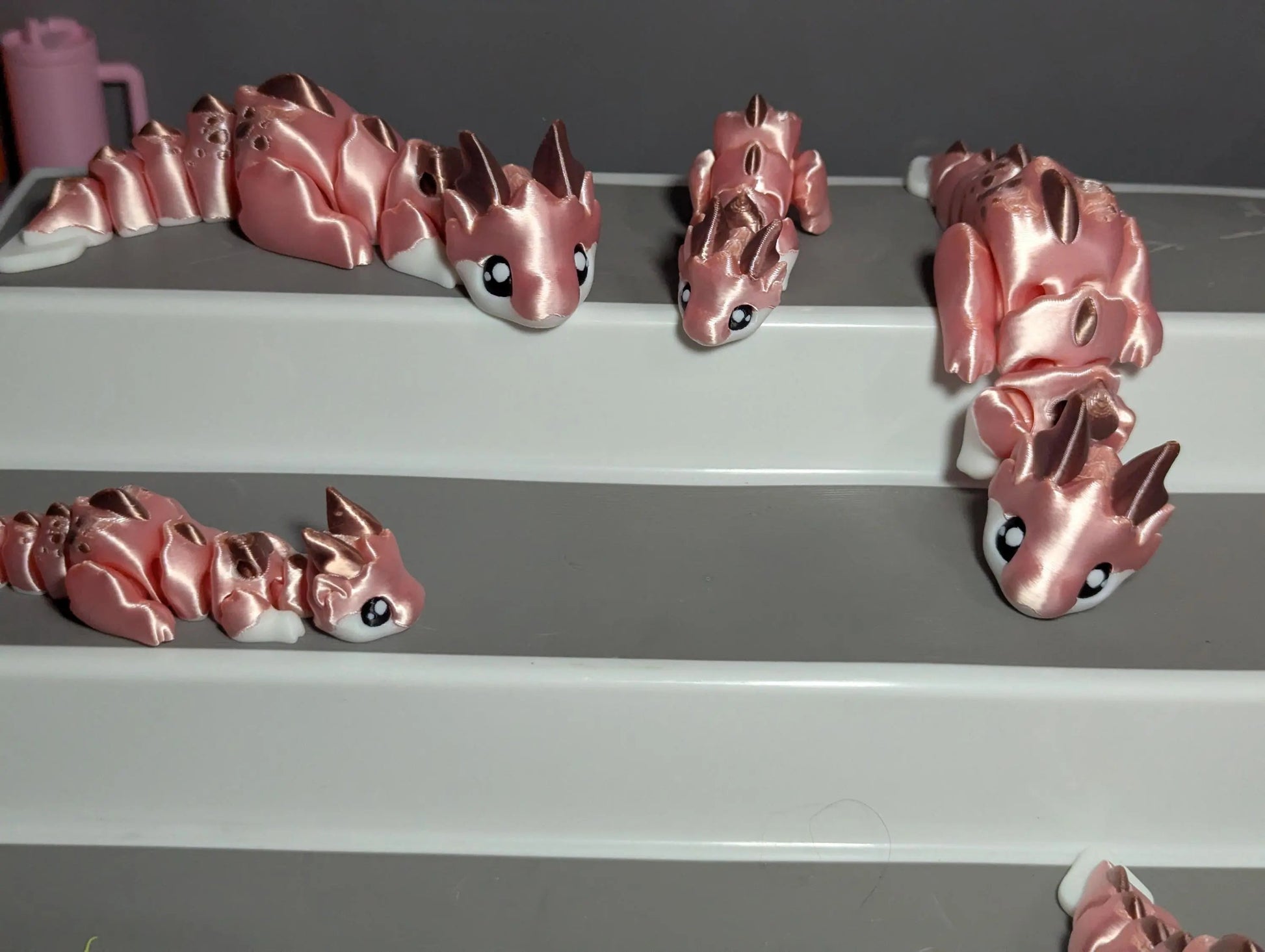 Articulated Rose Gold Baby Dragon Figurine – 3D Printed Fantasy Fidget Toy Cute Flexible Desk Pet Unique Gift for Dragon & Mythical Lovers