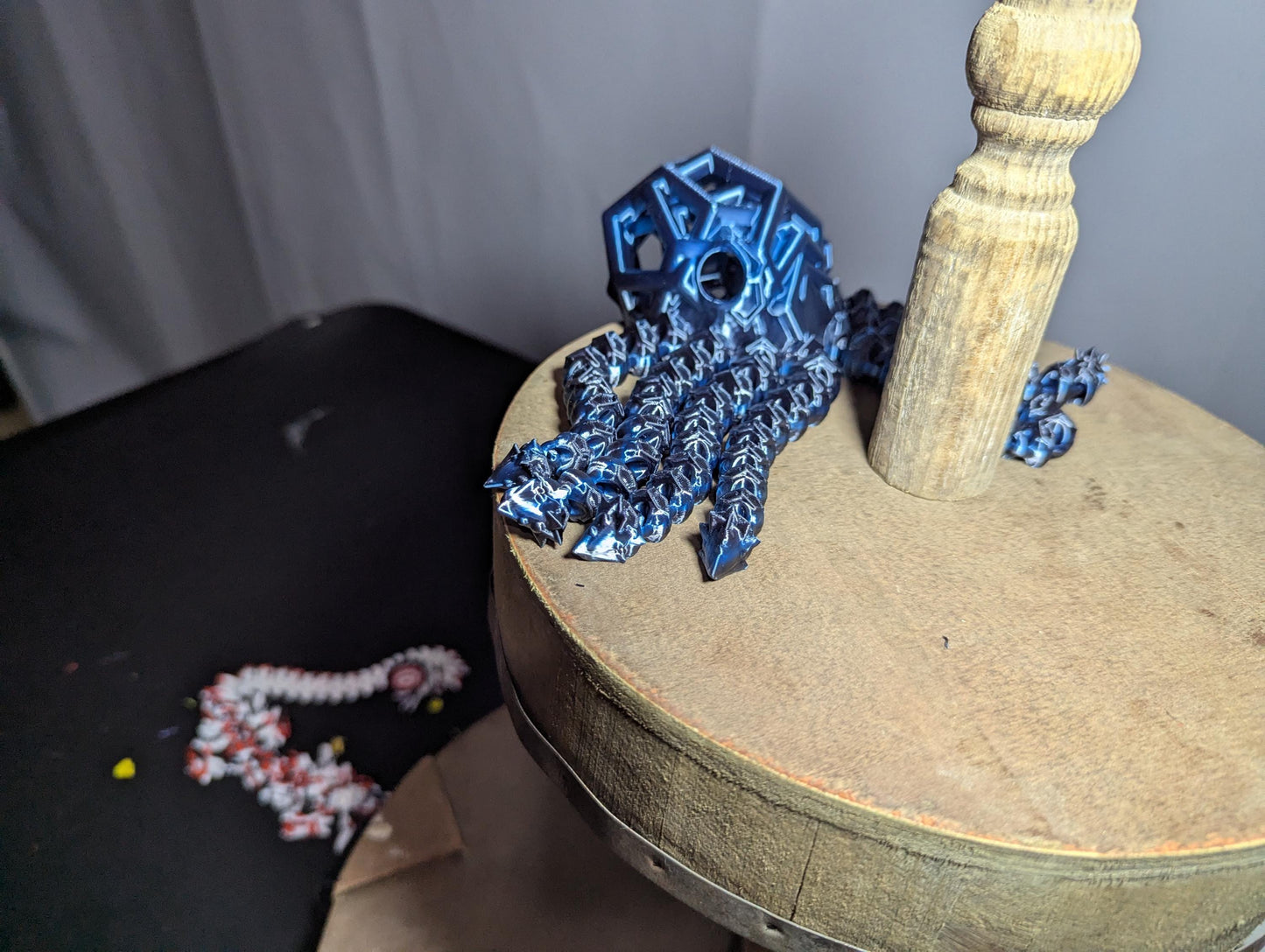 Geometric Octopus Fidget Toy Articulated 3D Printed Modern Desk Decor Office Abstract Minimalist Stress Relief Flexible Animal