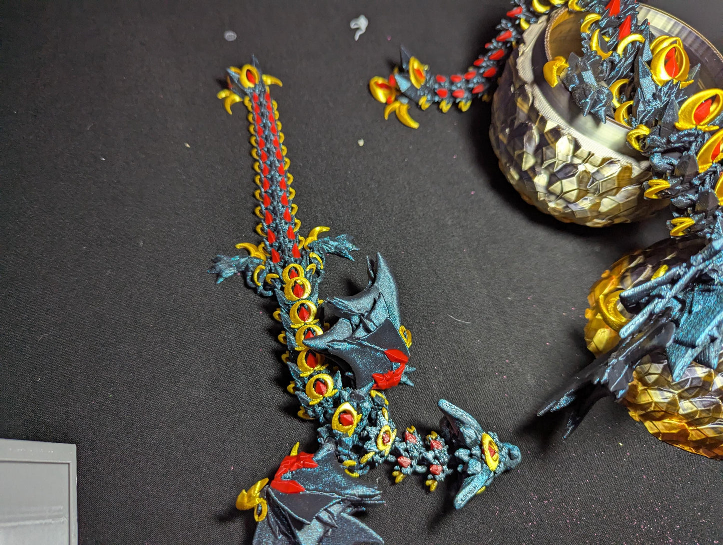 Nightwing Dragon Articulated 3D Printed Fantasy Bat Fidget Toy Multi-Joint Flexible Desk Display Print-in-Place Anxiety and ADHD Stress Toy