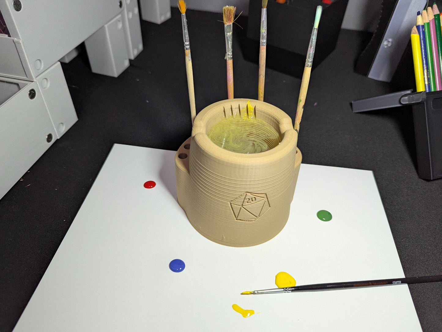 Artist Paint Brush Holder Cleaning Station 3D Printed Water Pot Organizer Desktop Art Studio Tool