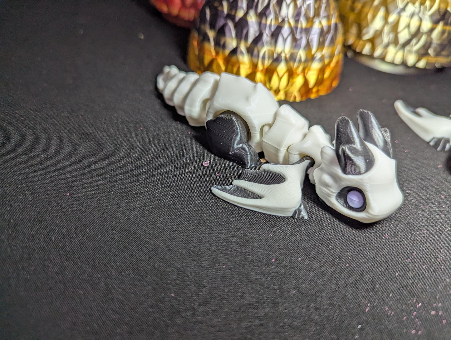 Skeleton Dragon Bone Marrow 3D Printed Articulated Gothic Fantasy Fidget Toy White Anatomical Anxiety and ADHD Stress Relief Fidget