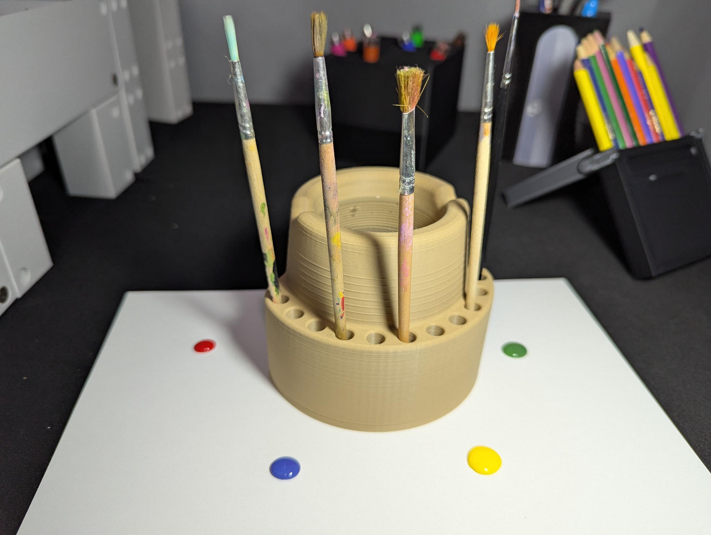 Artist Paint Brush Holder Cleaning Station 3D Printed Water Pot Organizer Desktop Art Studio Tool