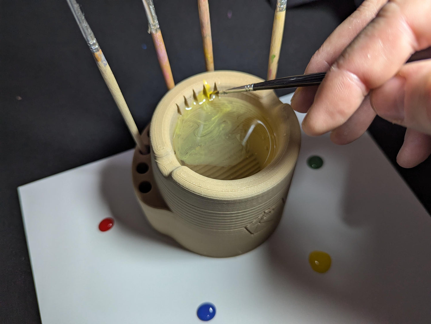 Artist Paint Brush Holder Cleaning Station 3D Printed Water Pot Organizer Desktop Art Studio Tool