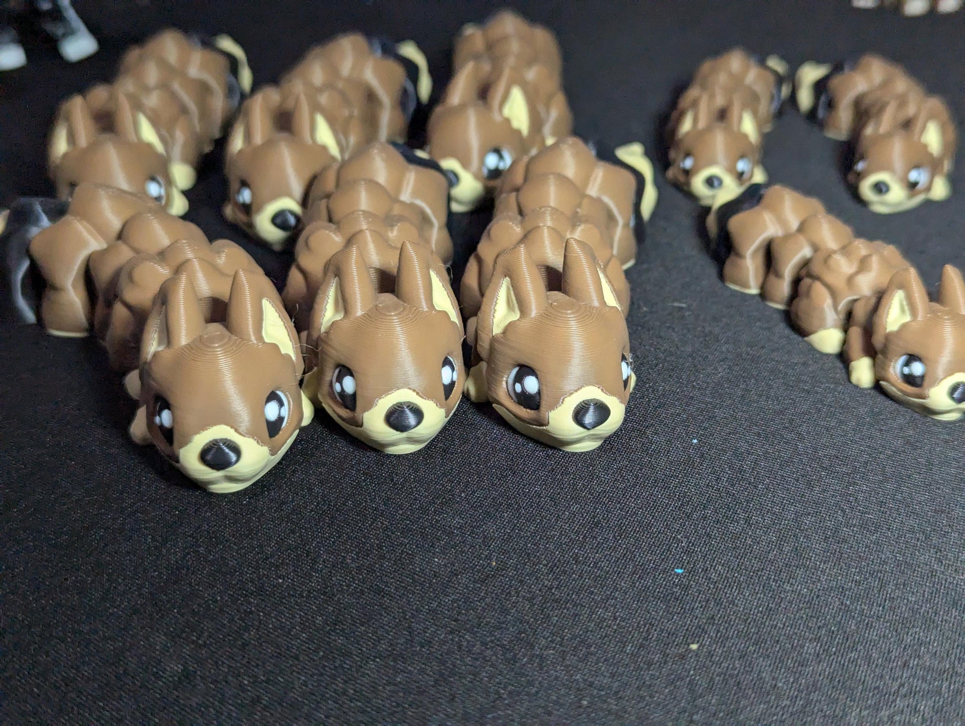 Articulated Squirrel Fidget Toy – 3D Printed Woodland Animal | Flexible Collectible Desk Pet | Cute Stress Relief Gift for Nature Lovers