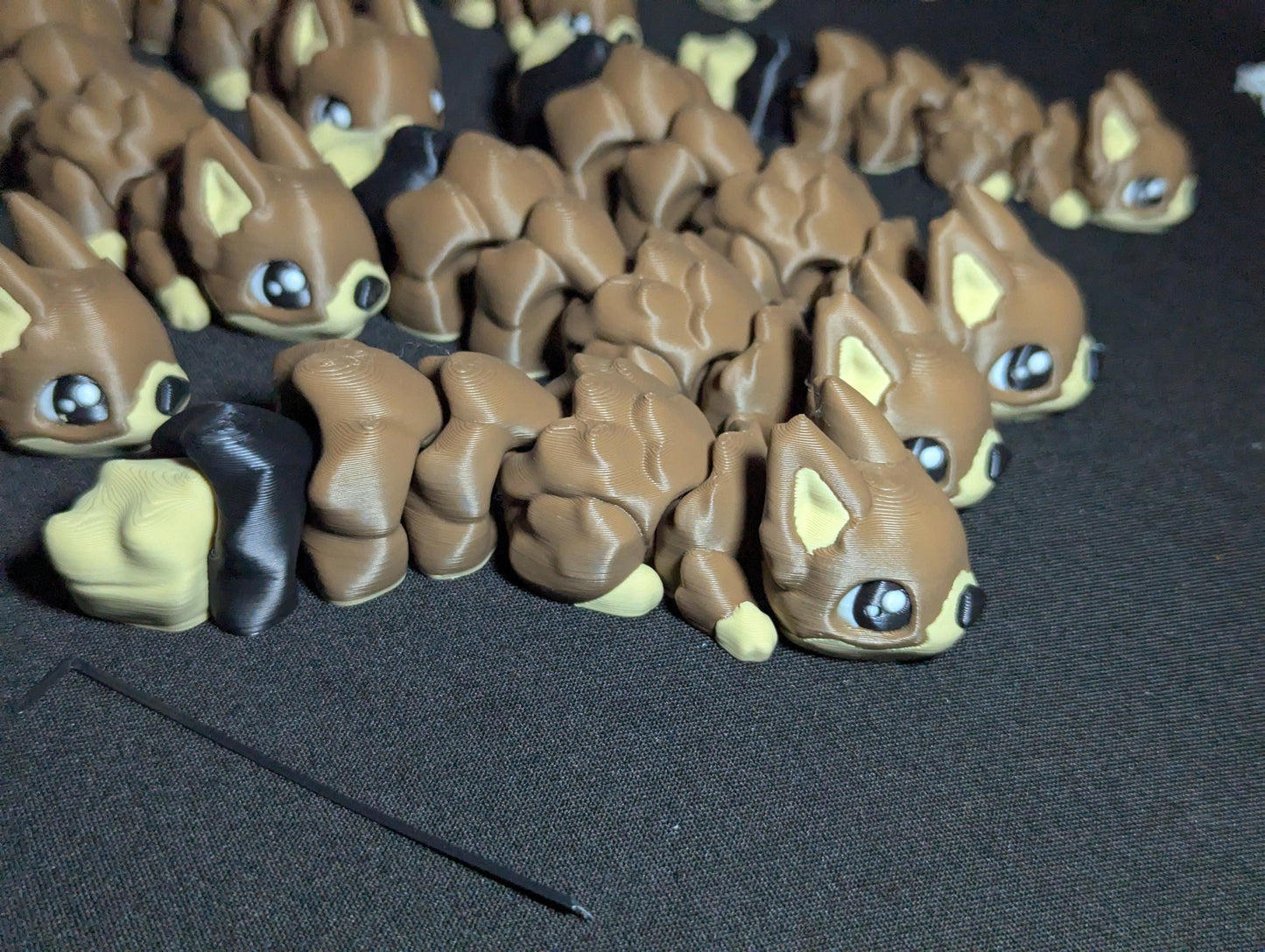 Articulated Squirrel Fidget Toy – 3D Printed Woodland Animal | Flexible Collectible Desk Pet | Cute Stress Relief Gift for Nature Lovers