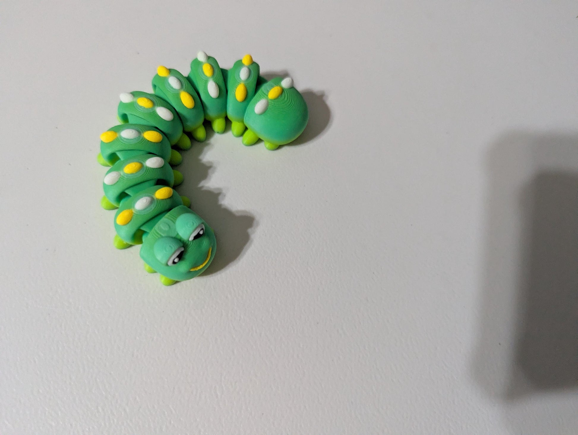 Articulated Caterpillar – 3D Printed Fidget Toy | Cute Wiggle Bug Desk Pet