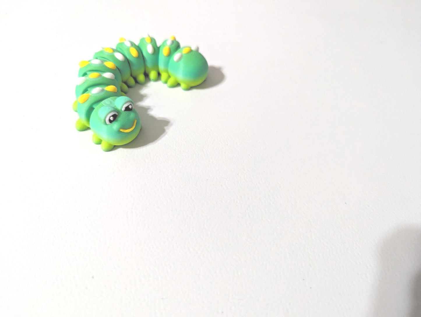 Articulated Caterpillar – 3D Printed Fidget Toy | Cute Wiggle Bug Desk Pet