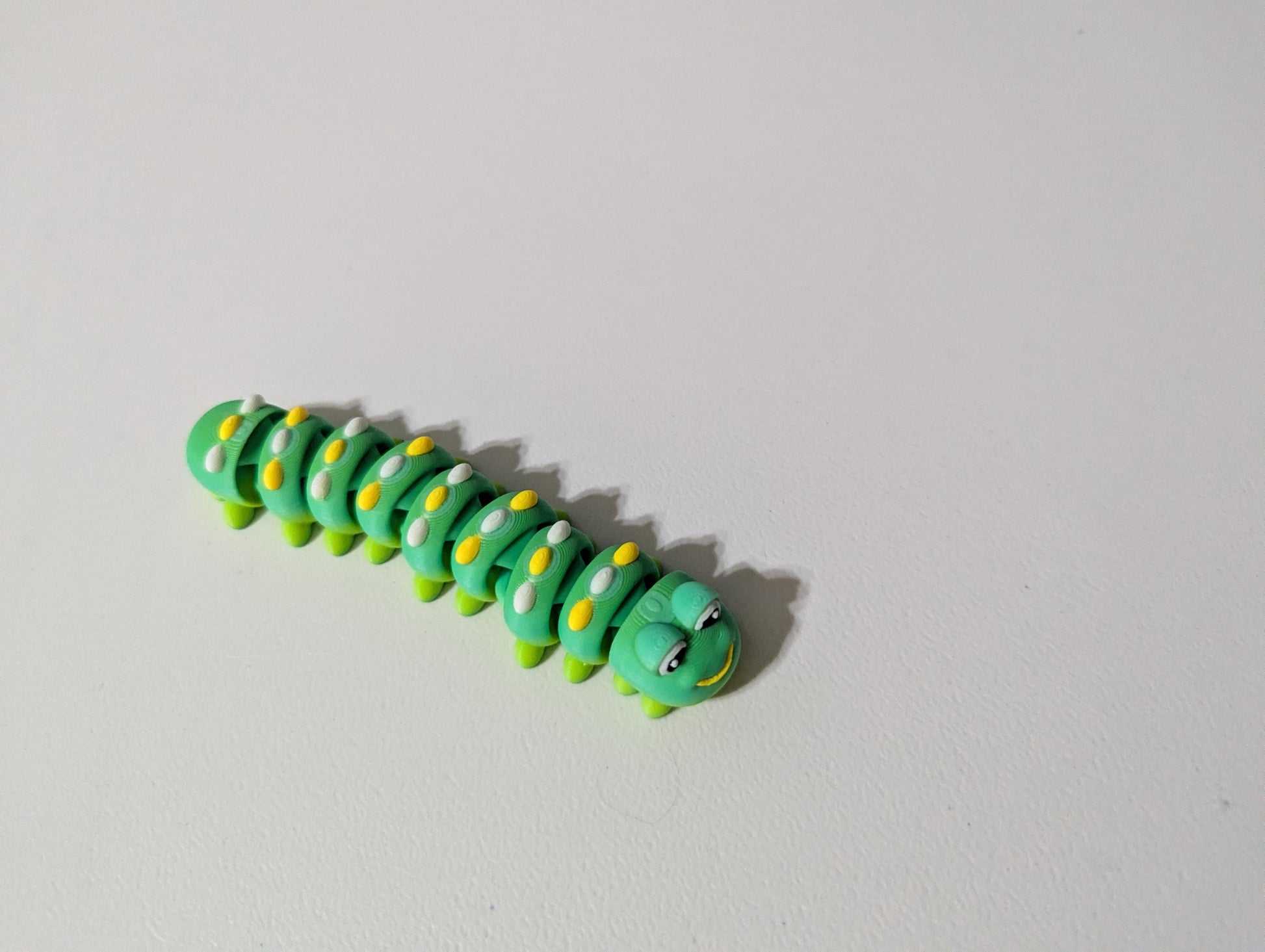 Articulated Caterpillar – 3D Printed Fidget Toy | Cute Wiggle Bug Desk Pet