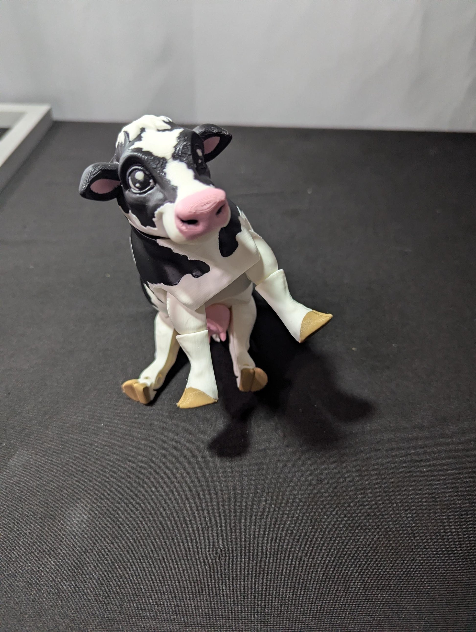 Articulated Cow 3D Printed Flexible Fidget Multi-Joint Swappable Head Farm Animal Toy Desk Pet