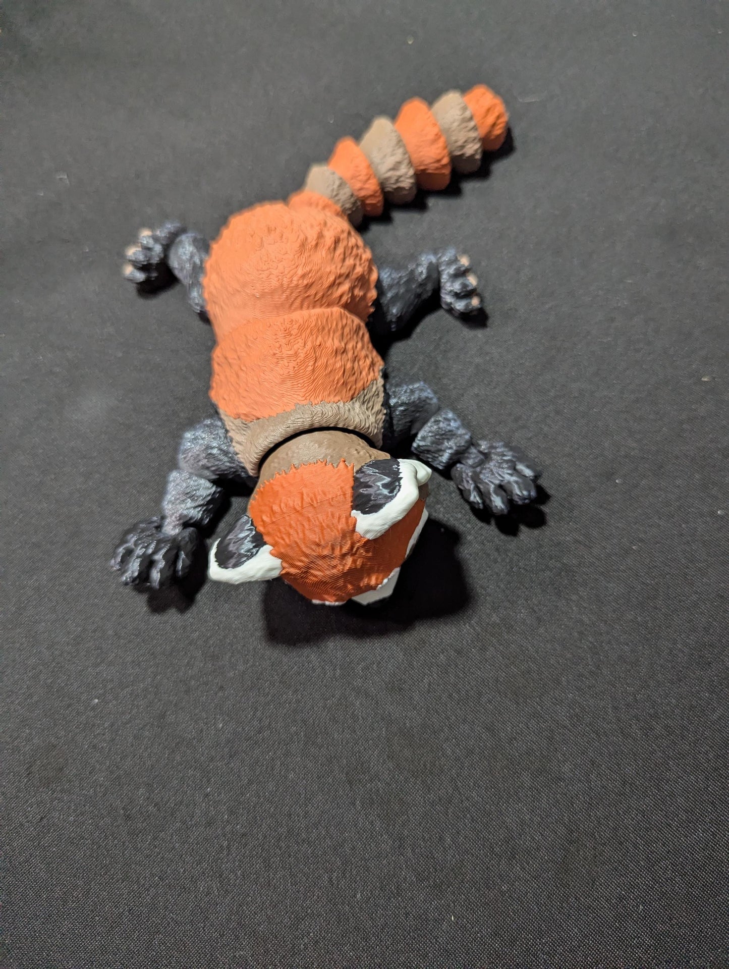 Articulated Red Panda Figurine – Flexible 3D Printed Panda Fidget Toy, Desk Buddy Collectible