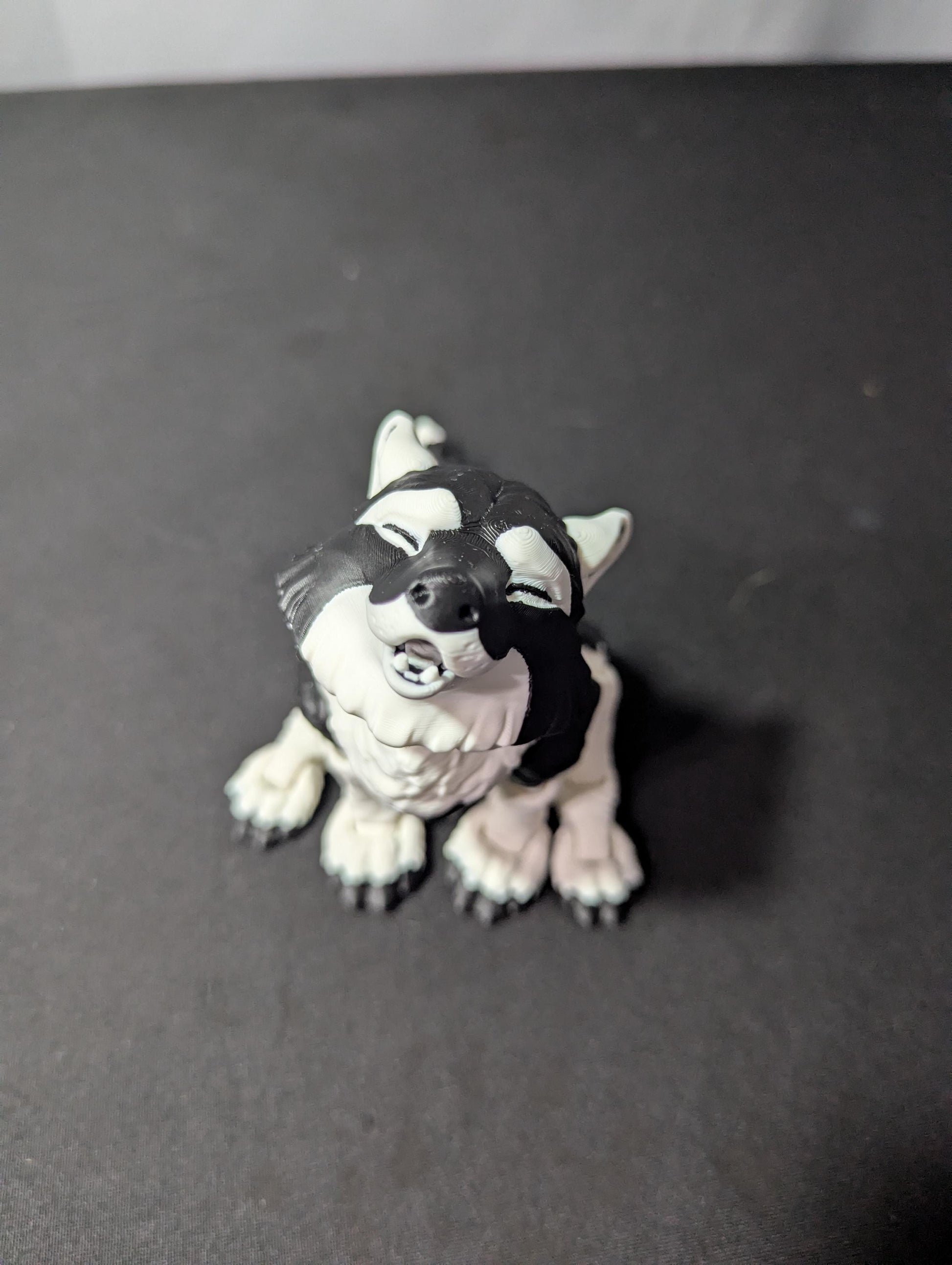 Articulated Wolf Figure with Interchangeable Heads – 3D Printed Wolf Collectible