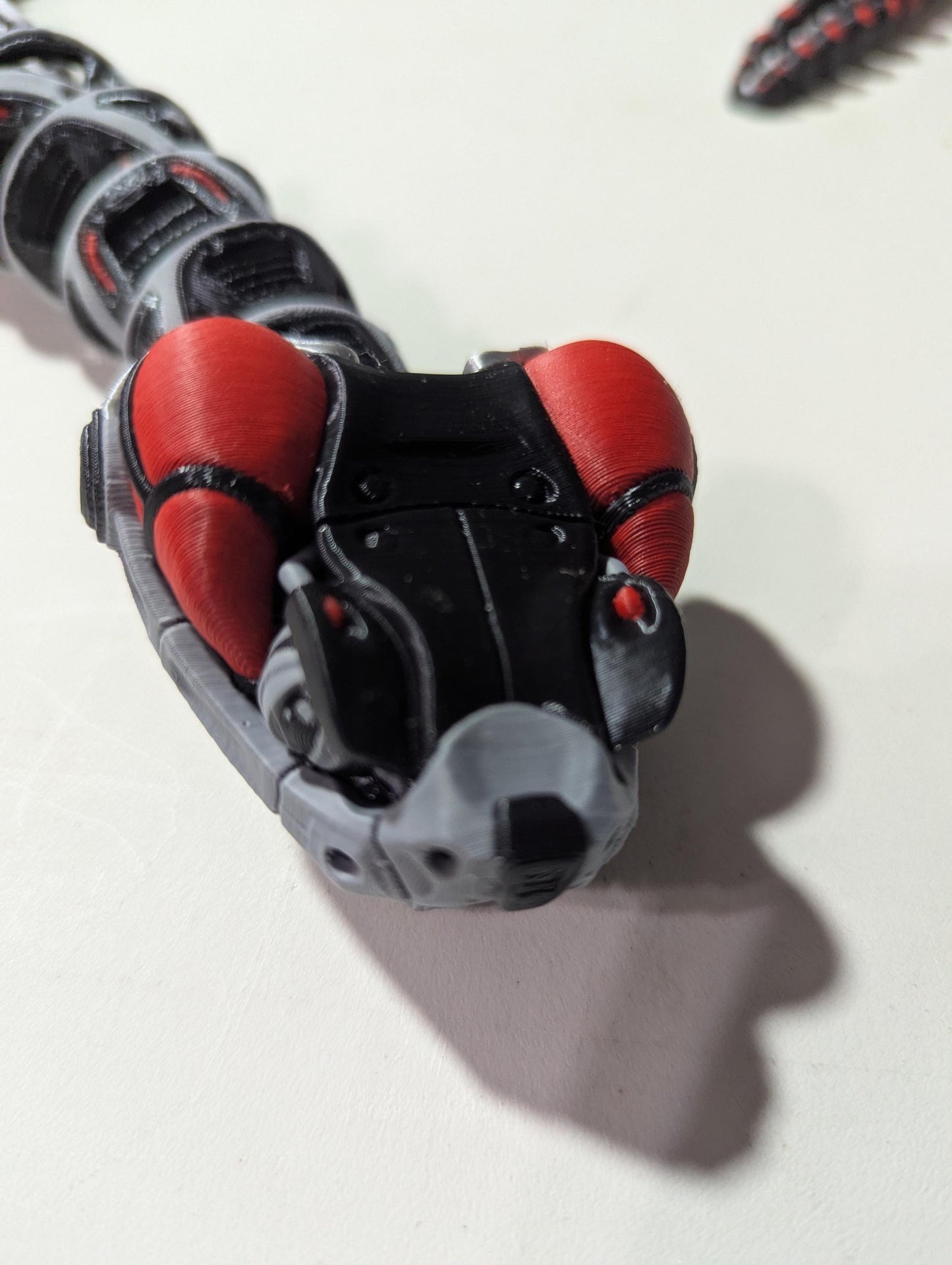 Robotic Articulated Snake – Flexible 3D Printed Fidget Toy – Realistic Poseable Serpent – Desk Toy Gift for Reptile Lovers