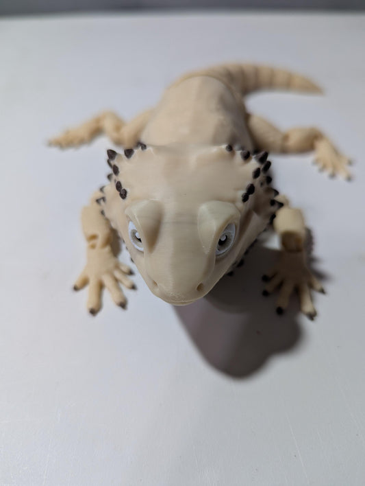 Articulated Bearded Dragon – Flexible 3D Printed Lizard – Poseable Reptile Fidget Toy – Realistic Desk Companion Gift
