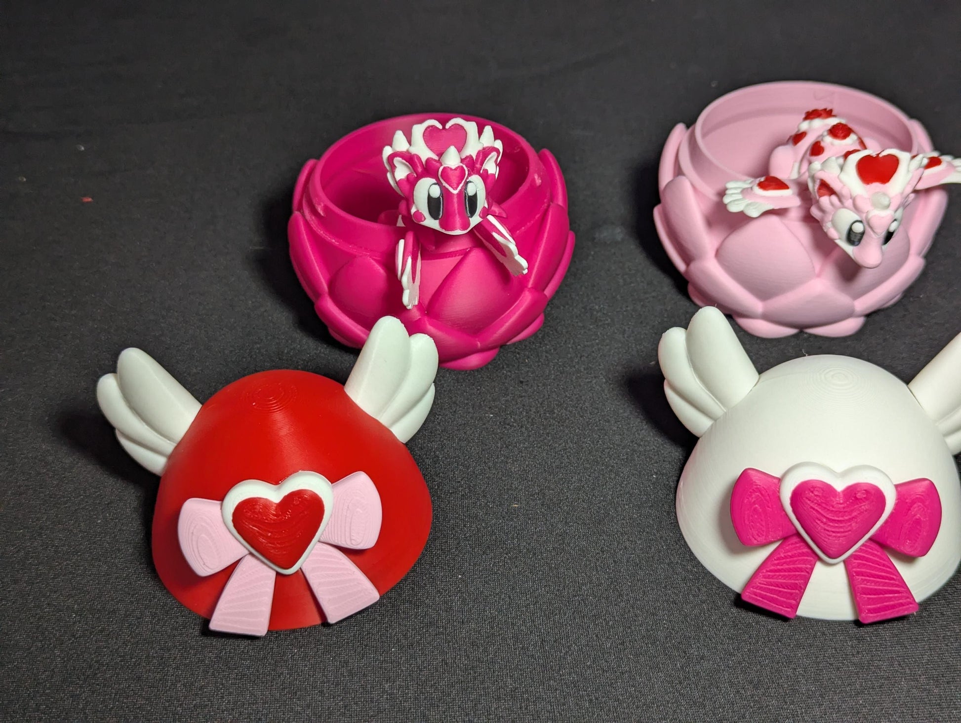 Heart Seeker Dragon 3D-Printed Valentine Egg Set Articulated Fantasy Creature Collectible Fidget Toy Decor