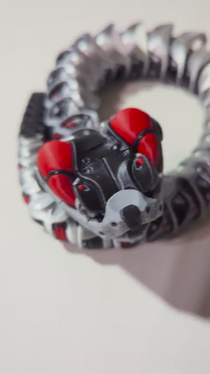 Robotic Articulated Snake – Flexible 3D Printed Fidget Toy – Realistic Poseable Serpent – Desk Toy Gift for Reptile Lovers