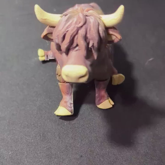 Highland Cow Articulated 3D Printed Flexible Fidget Multi-Joint Head Scottish Farm Animal Toy