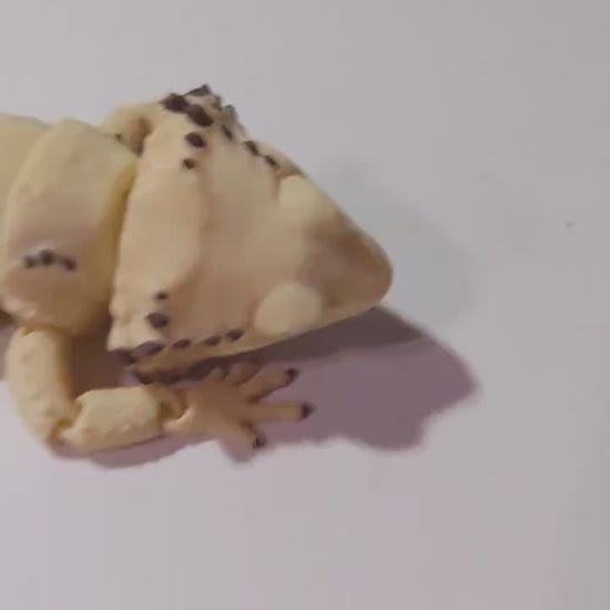 Articulated Bearded Dragon – Flexible 3D Printed Lizard – Poseable Reptile Fidget Toy – Realistic Desk Companion Gift