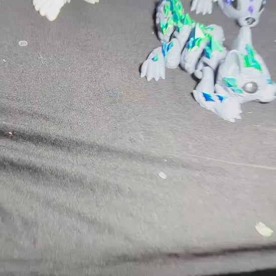 Wolf Crystal Winged Articulated 3D Printed Fantasy Creature Multi-Joint Fidget Mystical Dragon Hybrid Display