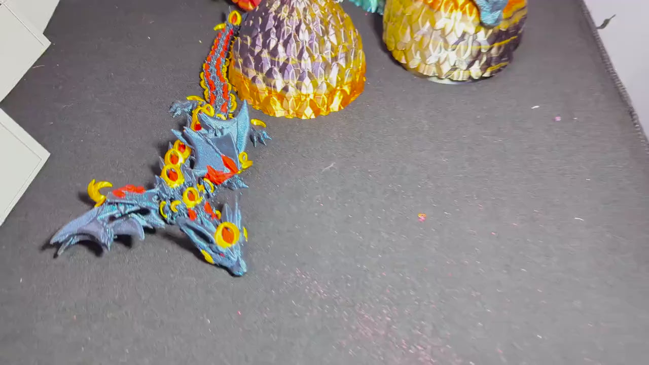 Nightwing Dragon Articulated 3D Printed Fantasy Bat Fidget Toy Multi-Joint Flexible Desk Display Print-in-Place Anxiety and ADHD Stress Toy