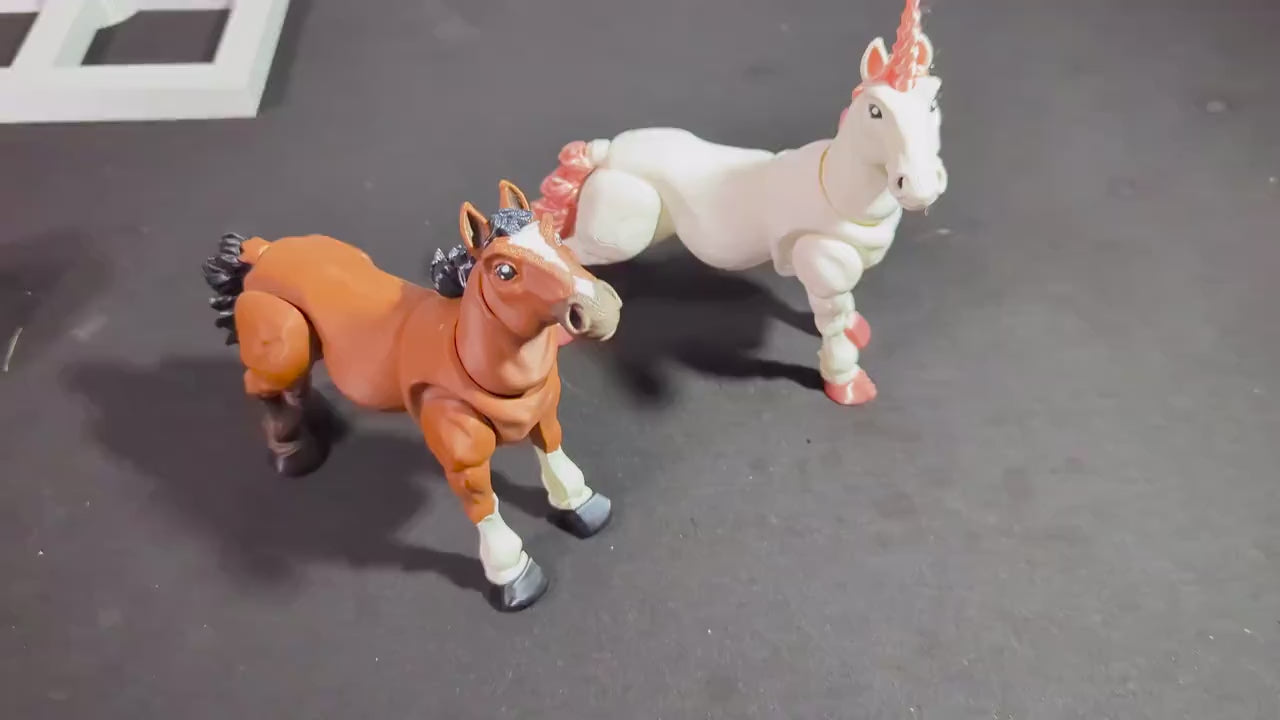 Horse Unicorn Fantasy 3D Printed Articulated Flexible Animal Equestrian Collectible Fidget Toy Desk Decor