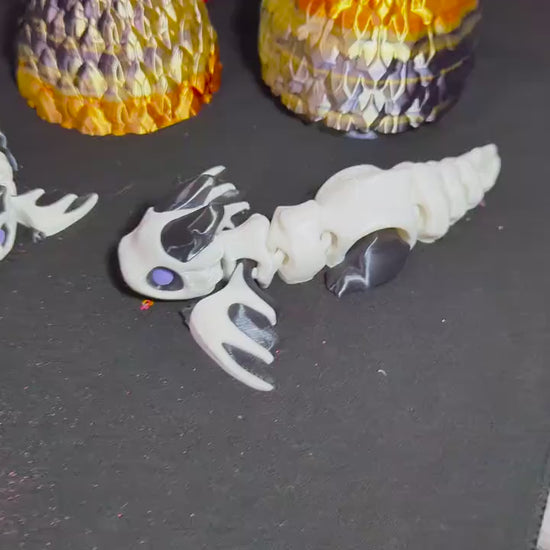 Skeleton Dragon Bone Marrow 3D Printed Articulated Gothic Fantasy Fidget Toy White Anatomical Anxiety and ADHD Stress Relief Fidget