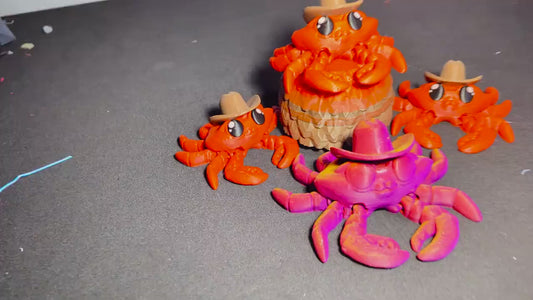 Cowboy Crab Figurines – 3D Printed Articulated Crabs with Hats | Cute Western Crustacean Toys | Multicolor Crab Decor