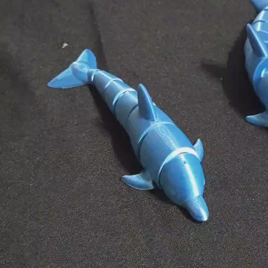 Articulated Dolphin Toy - 3D Printed Flexi Dolphin Fidget Gift - Ocean Animal Collectible. Anxiety relief toy . Fun for all ages
